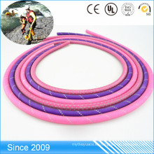 Correo redondo suave durable del perro de la cuerda hecho con la cuerda de nylon revestida del PVC